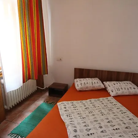 Hostel Downtown *